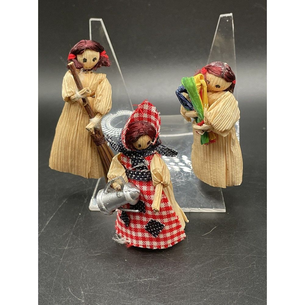 Lot of 3 Handcrafted  Vintage Corn Husk Dollhouse‎ Dolls